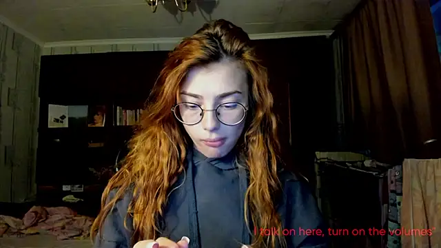 AngelaSwan online show from 10/19/25, 05:13