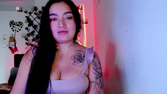 Snapshot of Charlott_Nice01 chatting on 03/03/26, 10:04 Charlott Nice01 online show from 03/03/26, 10:04