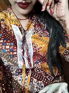 Eshwari Chopra online show from 10/12/25, 08:57