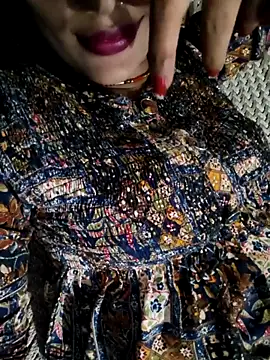 Eshwari Chopra online show from 10/15/25, 04:07