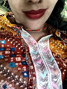 Eshwari Chopra online show from 11/15/25, 05:09