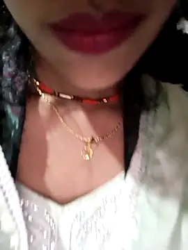 Eshwari Chopra online show from 11/18/25, 05:06