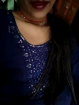 Snapshot of Eshwari_Chopra chatting on 05/03/26, 11:38 Eshwari Chopra online show from 05/03/26, 11:38
