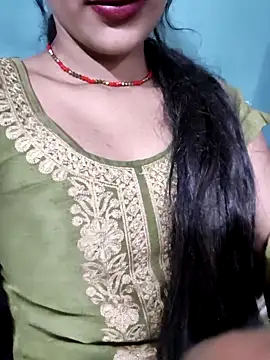 Snapshot of Eshwari_Chopra chatting on 05/06/26, 06:19 Eshwari Chopra online show from 05/06/26, 06:19