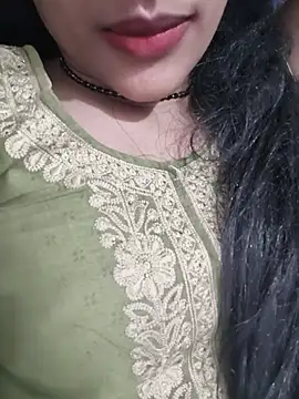 Snapshot of Eshwari_Chopra chatting on 07/02/26, 05:19 Eshwari Chopra online show from 07/02/26, 05:19