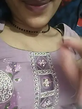 Snapshot of Eshwari_Chopra chatting on 07/05/26, 11:39 Eshwari Chopra online show from 07/05/26, 11:39