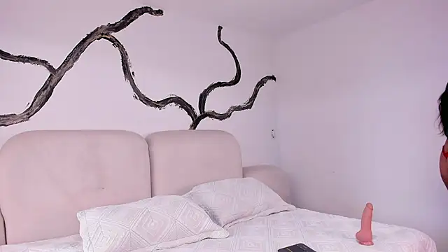 candyandmarilyn online show from 03/21/25, 08:50