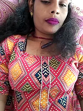 Snapshot of Eshna_Dabral chatting on 09/11/25, 03:39 Eshna Dabral online show from 09/11/25, 03:39