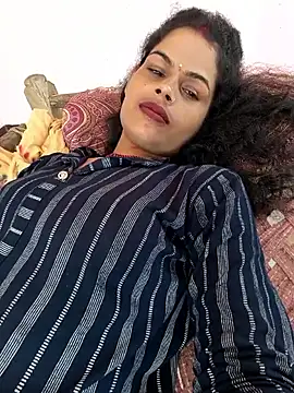 Snapshot of Eshna_Dabral chatting on 09/13/25, 04:34 Eshna Dabral online show from 09/13/25, 04:34