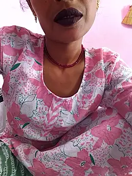 Snapshot of Eshna_Dabral chatting on 09/22/25, 06:48 Eshna Dabral online show from 09/22/25, 06:48