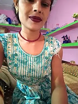 Snapshot of Eshna_Dabral chatting on 10/12/25, 02:54 Eshna Dabral online show from 10/12/25, 02:54