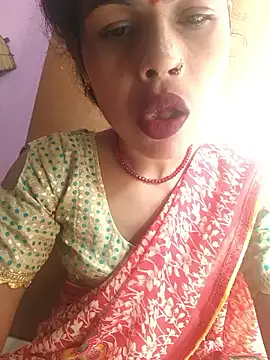 Snapshot of Eshna_Dabral chatting on 10/18/25, 08:04 Eshna Dabral online show from 10/18/25, 08:04