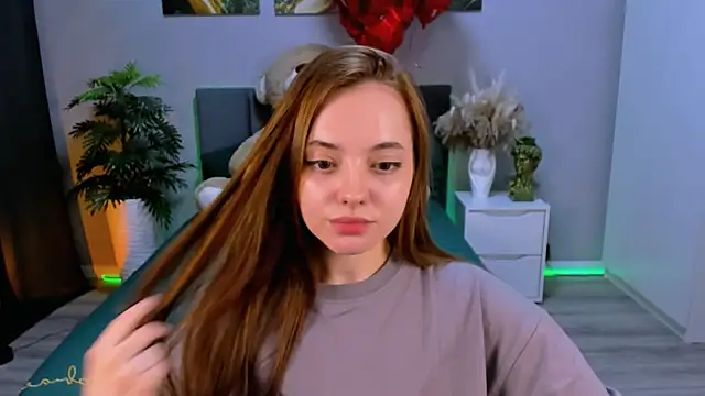 MelanieAlves online show from 03/20/25, 11:45