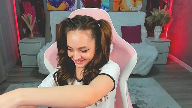 MelanieAlves online show from 02/06/26, 06:33