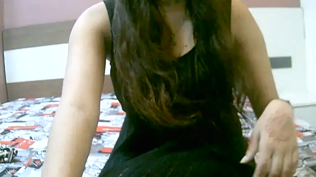 ragini m m s online show from 09/27/25, 04:17