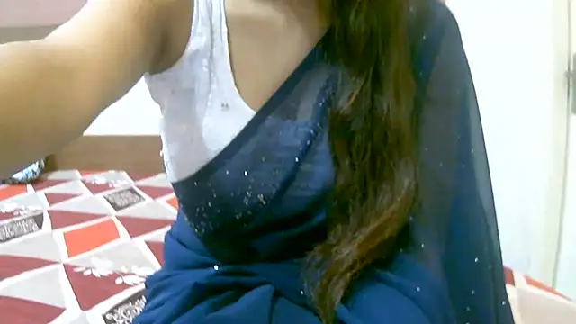 ragini m m s online show from 10/28/25, 03:10