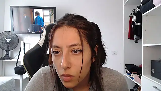 Snapshot of babygirlfree chatting on 02/13/26, 05:53 babygirlfree online show from 02/13/26, 05:53