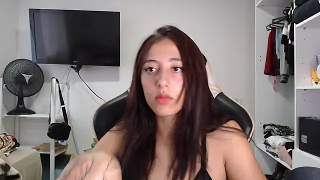 Snapshot of babygirlfree chatting on 02/25/26, 09:24 babygirlfree online show from 02/25/26, 09:24