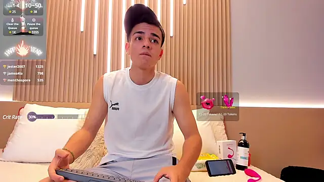 Hotboy21  online show from 03/20/25, 01:26