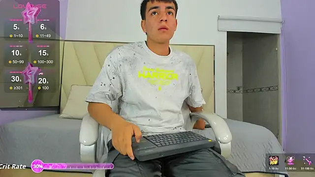 Hotboy21  online show from 01/13/26, 03:56