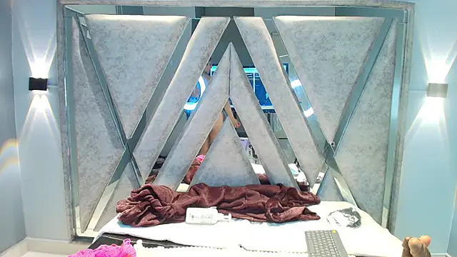 Elaine87  online show from 11/02/25, 10:50