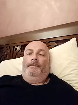 Alexis Bull online show from 09/20/25, 08:04