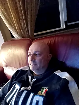 Alexis Bull online show from 02/17/26, 10:49