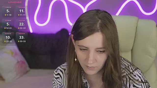 ValeryMurr online show from 11/02/25, 09:33