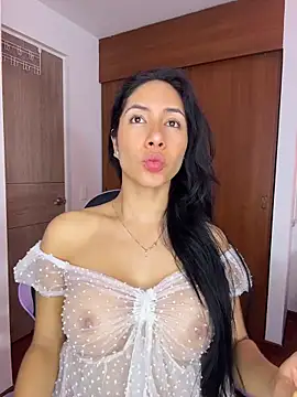 ArianaReynoldss online show from 04/13/26, 11:48