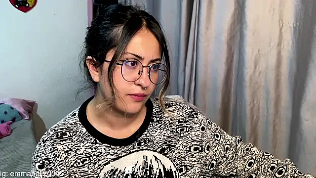 emma  bell  online show from 04/17/26, 11:52