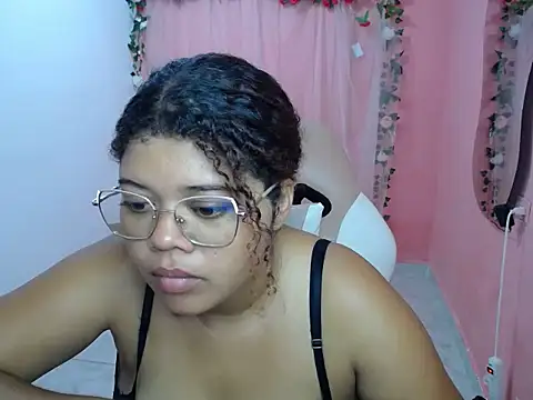 natalietits1 online show from 10/10/25, 03:55