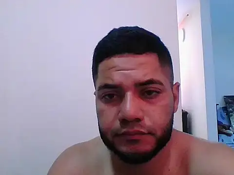 Alexanonimo online show from 10/28/25, 03:47