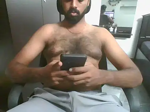 lovelyakash69 online show from 02/20/26, 04:51