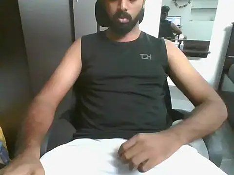 lovelyakash69 online show from 02/26/26, 10:25