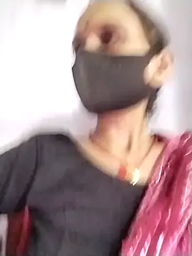 Snapshot of Soniy-Maax chatting on 09/10/25, 08:25 Soniy-Maax online show from 09/10/25, 08:25