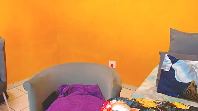 SMALLBOOBSXX online show from 03/11/26, 05:13