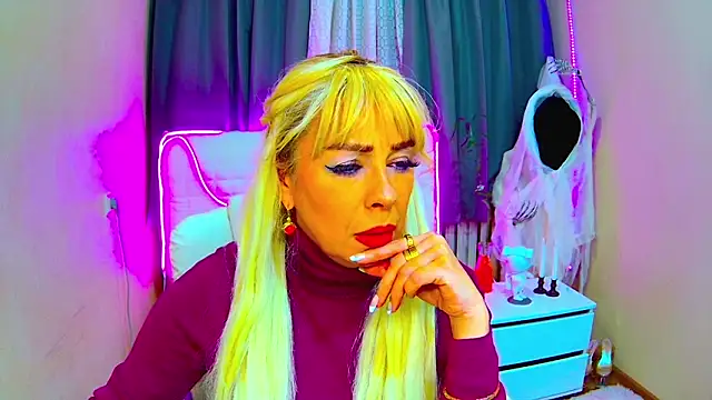 KatrinaCharm online show from 10/10/25, 12:26