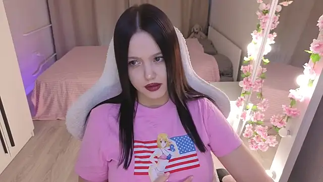 Betty  Davvis online show from 01/08/26, 01:13