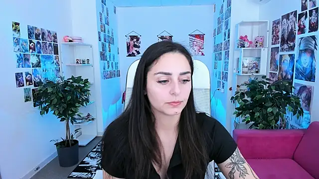 ValeriiMills online show from 11/06/25, 02:51