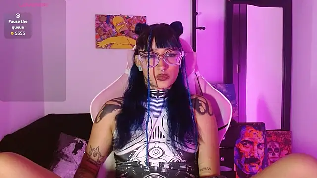 SharaRoss1 online show from 12/19/25, 04:52