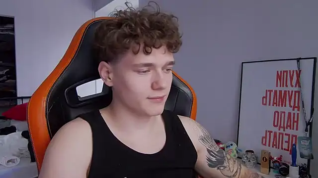 DanyDavis online show from 11/12/25, 11:10