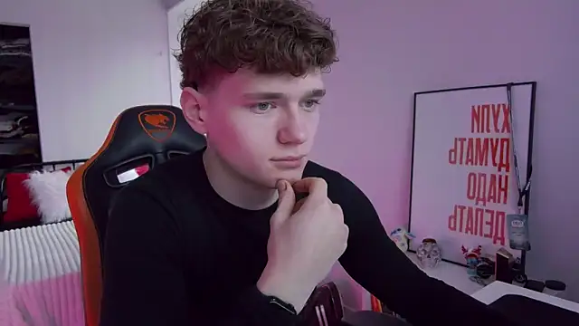 DanyDavis online show from 11/15/25, 10:45