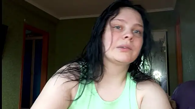 SweetPiggyx online show from 05/11/26, 04:04