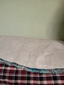 Desi Bhabi 01 online show from 11/01/25, 06:48