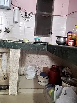 Snapshot of Desi_Bhabi_01 chatting on 02/20/26, 06:26 Desi Bhabi 01 online show from 02/20/26, 06:26