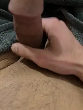 Snapshot of Mamio26 chatting on 11/03/25, 08:32 Mamio26 online show from 11/03/25, 08:32