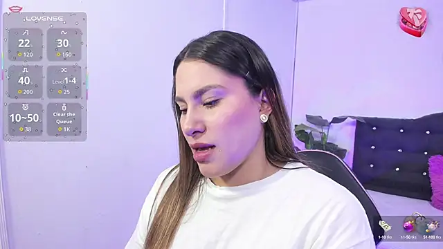 saaya tay online show from 10/14/25, 03:18