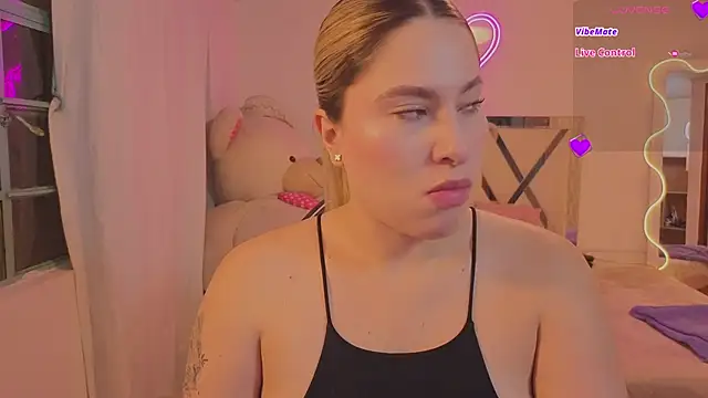 saaya tay online show from 02/12/26, 03:01