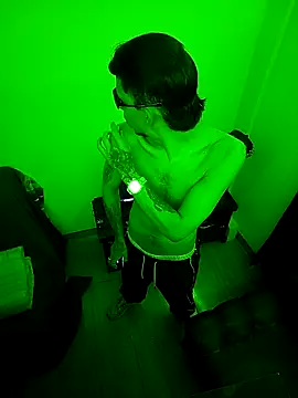 Snapshot of Chris__Jones chatting on 10/14/25, 11:38 Chris Jones online show from 10/14/25, 11:38