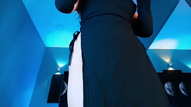 Snapshot of FreyaZimmerman_ chatting on 03/05/26, 09:44 FreyaZimmerman online show from 03/05/26, 09:44